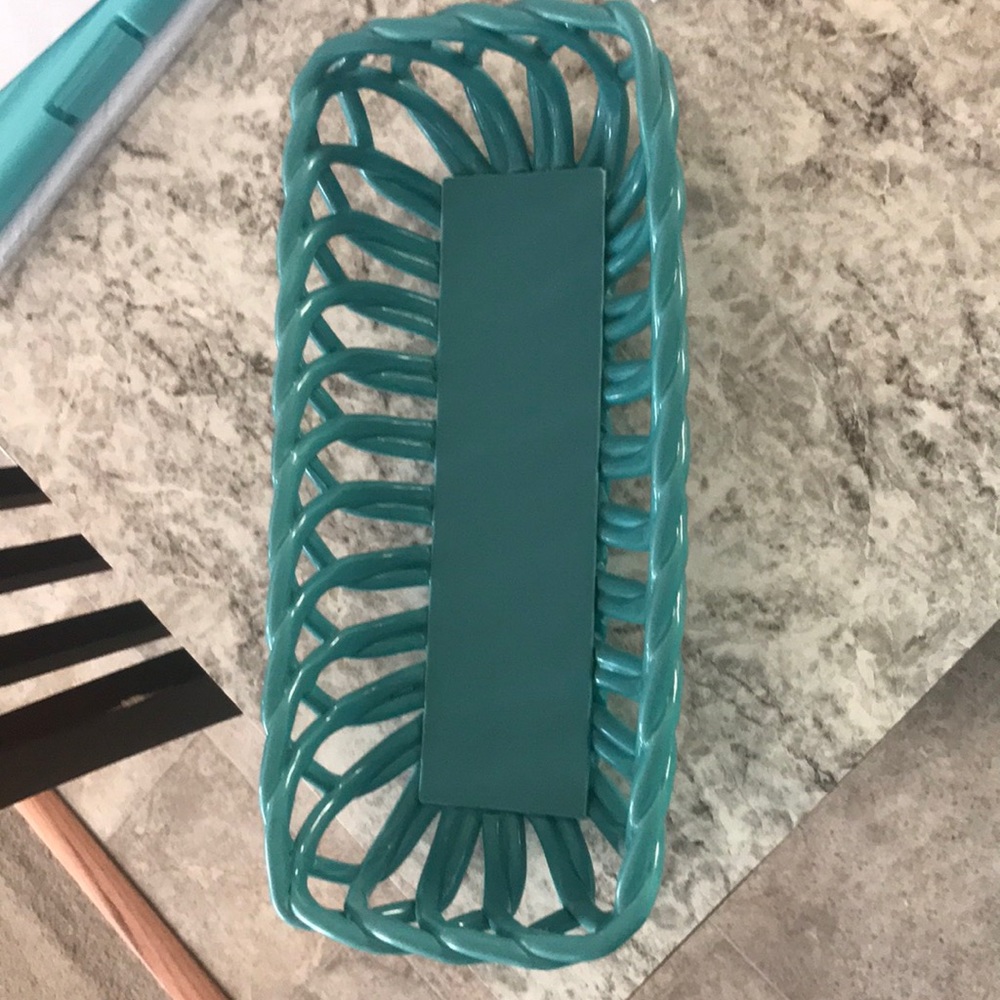Pioneer Woman Bread Basket